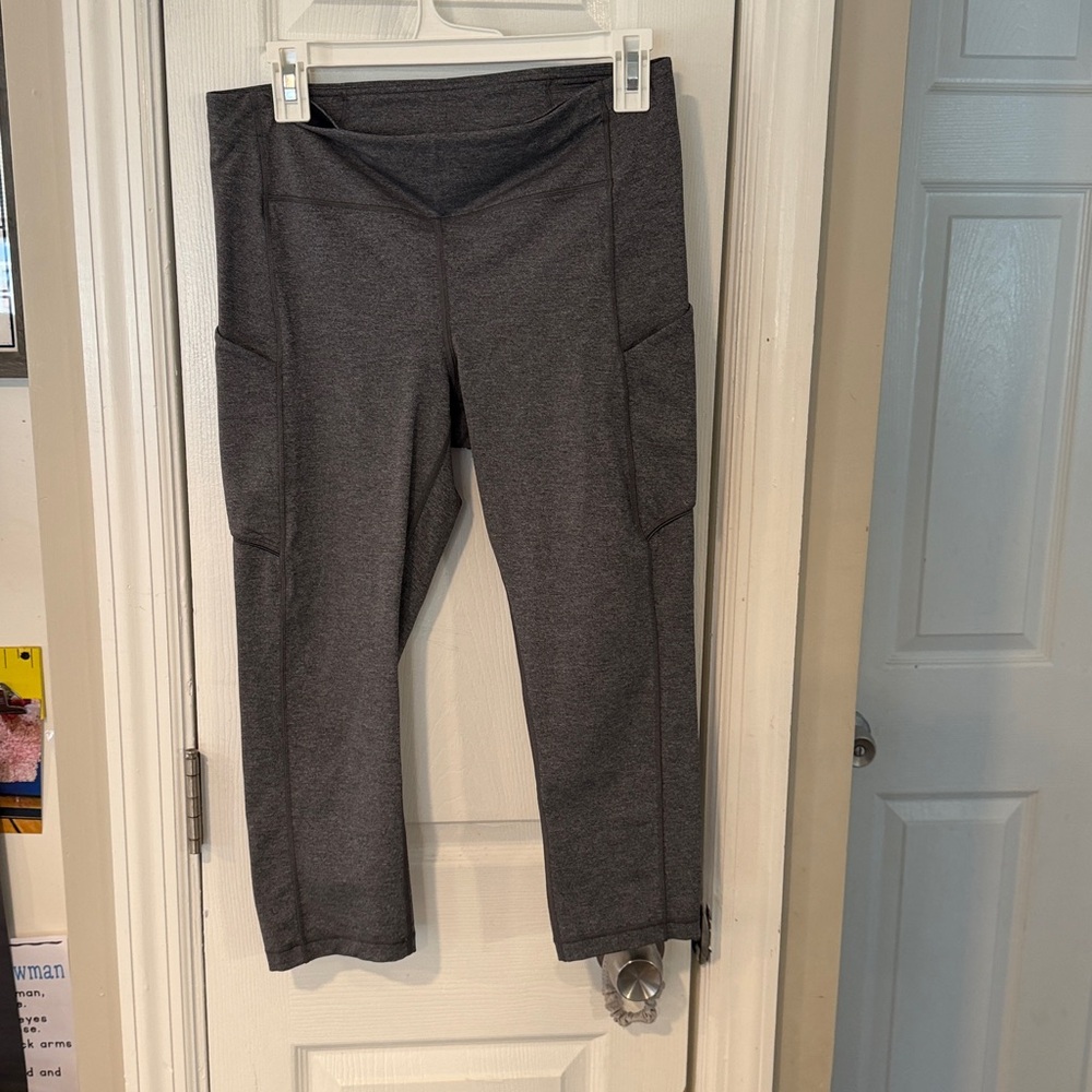 Lululemon Athletica Charcoal Leggings - Picture 3 of 4